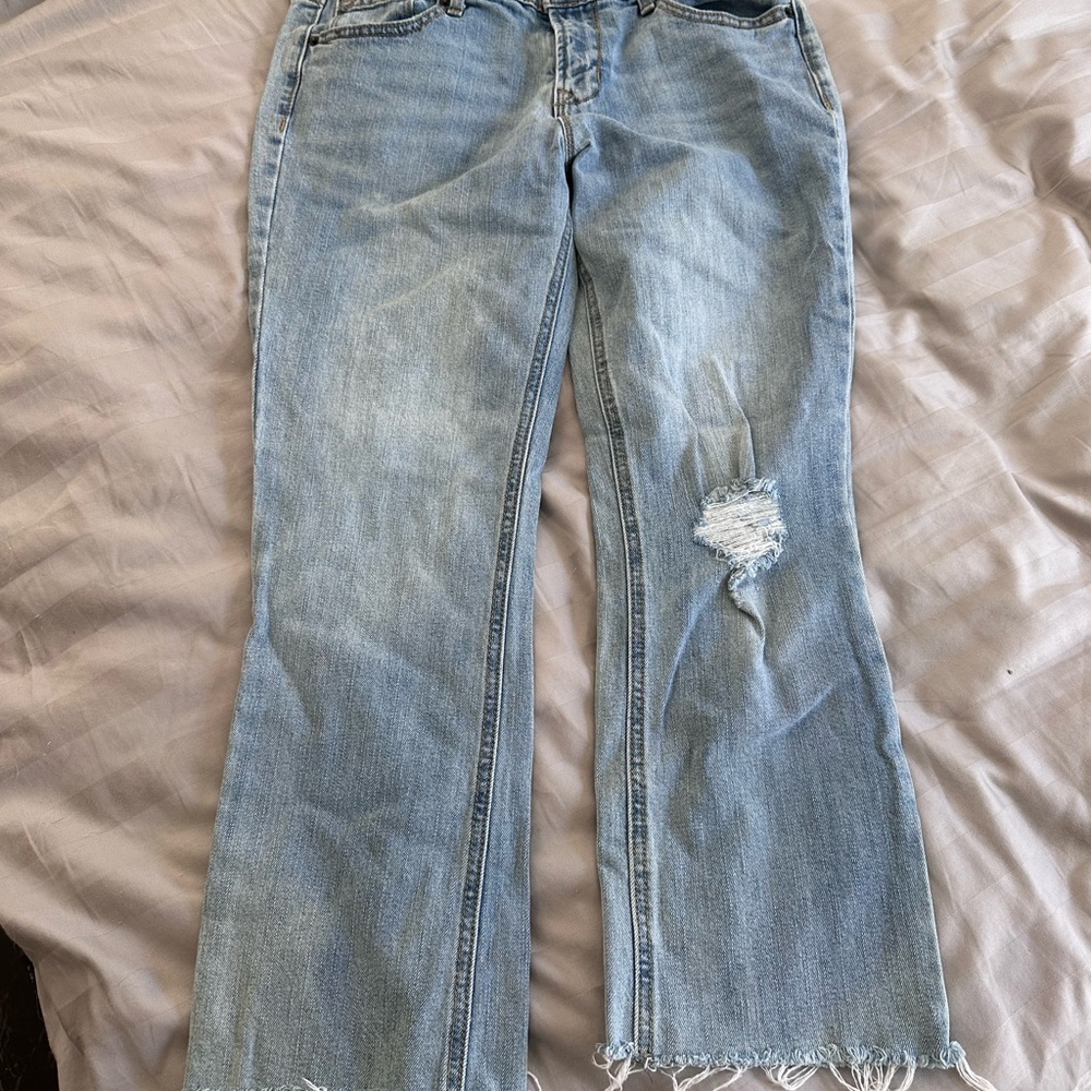 Old Navy Light Blue Jeans with Distressed Detail - kick flare